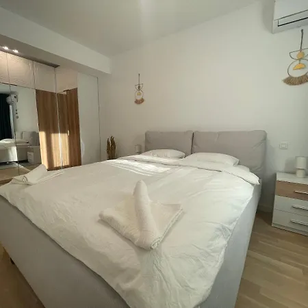 Apartman C-entral With Private Parking