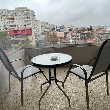 C-entral With Private Parking *