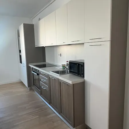 C-entral With Private Parking בוקרשט