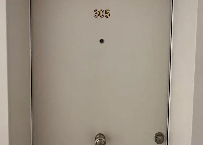 דירה C-entral With Private Parking בוקרשט