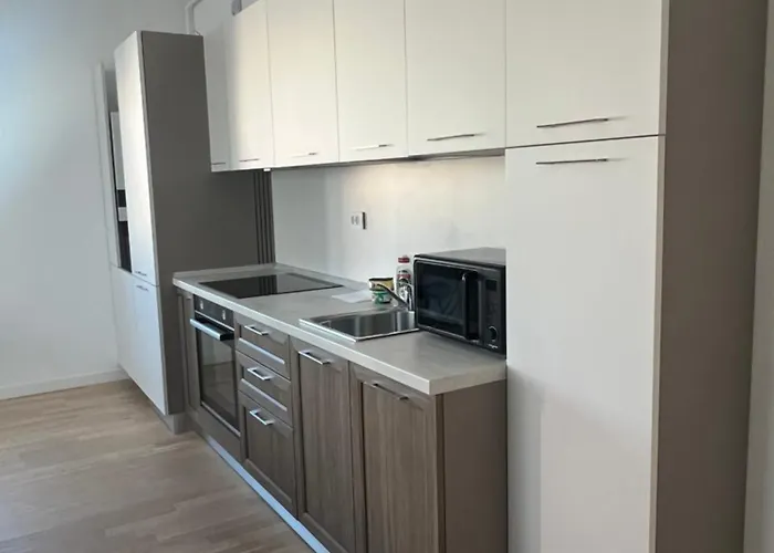 C-entral With Private Parking בוקרשט